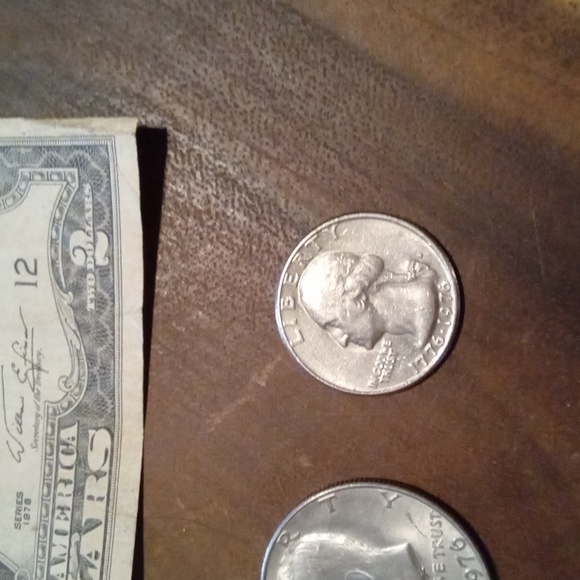 ( Sold ) 1976 Bicentennial Currency Rare Birth Set - Picture 7 of 8